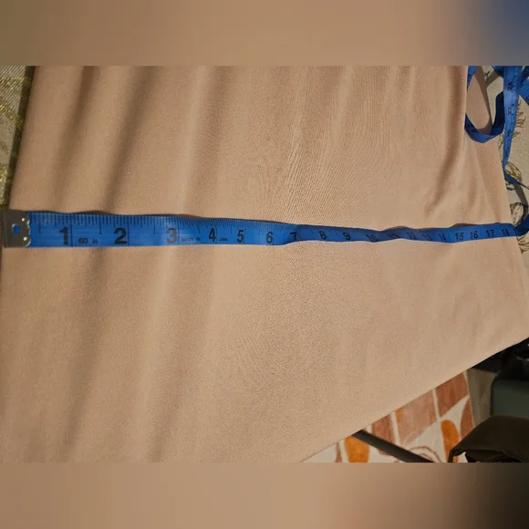 Betsy & Adam's New glamorous gown Ivory And Nude Sz S/M - Picture 10 of 13